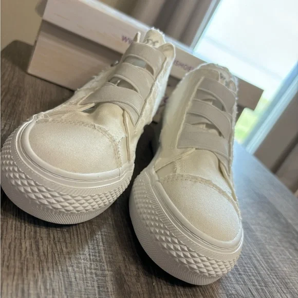 Blowfish Shoes Brand New Blowfish Malibu Mamba White Shoes